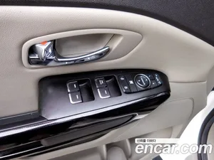 Kia Carnival, 2015 — миниатюра 12