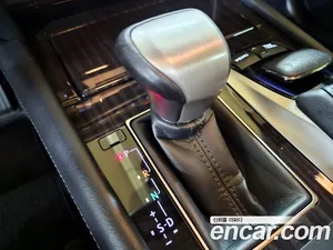 Lexus LS, 2014 — миниатюра 9
