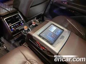 BMW 7-Series, 2020 — миниатюра 17