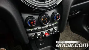 Mini Cooper Convertible, 2019 — миниатюра 18