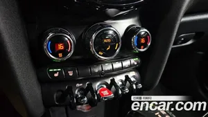 Mini Cooper Convertible, 2019 — миниатюра 17