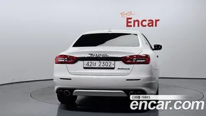 Maserati Quattroporte, 2017 — миниатюра 4