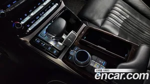 Genesis EQ900, 2018 — миниатюра 9