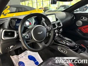 Astonmartin Vantage, 2019 — миниатюра 5