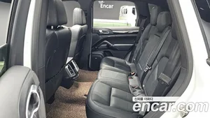 Porsche Cayenne, 2015 — миниатюра 12
