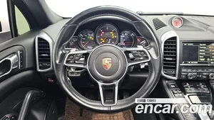 Porsche Cayenne, 2015 — миниатюра 13