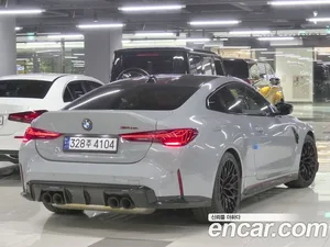 BMW M4, 2023 — миниатюра 3