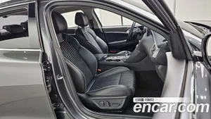 Genesis G70, 2019 — миниатюра 10