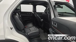 Ford Explorer, 2018 — миниатюра 12