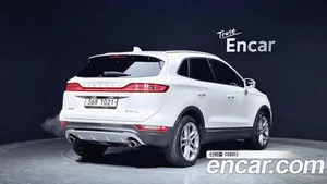 Lincoln MKC, 2017 — миниатюра 2
