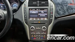 Lincoln MKC, 2017 — миниатюра 10