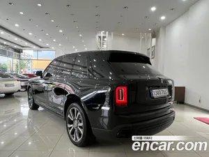 Rolls-Royce Cullinan, 2023 — миниатюра 2