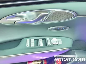 Genesis GV70, 2020 — миниатюра 13