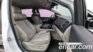 Kia Carnival, 2018 — миниатюра 10