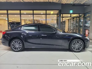 Maserati Ghibli, 2022 — миниатюра 3