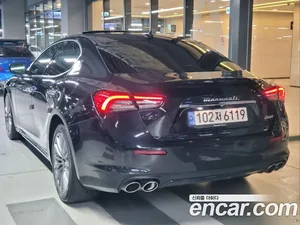 Maserati Ghibli, 2022 — миниатюра 5