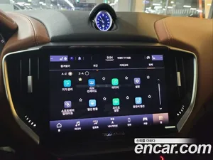 Maserati Ghibli, 2022 — миниатюра 14