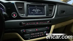 Kia Carnival, 2015 — миниатюра 14