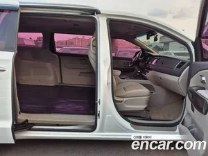 Kia Carnival, 2016 — миниатюра 13