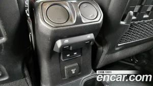Jeep Gladiator, 2021 — миниатюра 19