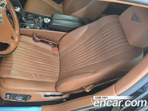 Bentley Flying Spur, 2018 — миниатюра 6