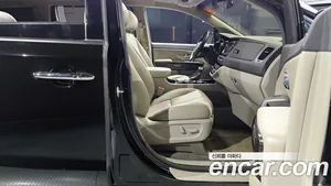 Kia Carnival, 2019 — миниатюра 11