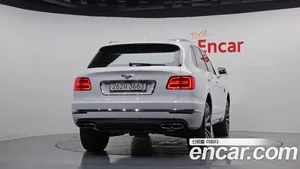 Bentley Bentayga, 2019 — миниатюра 4
