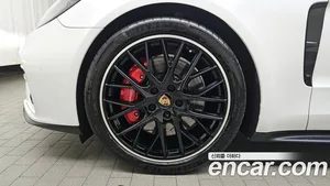 Porsche Panamera, 2021 — миниатюра 5