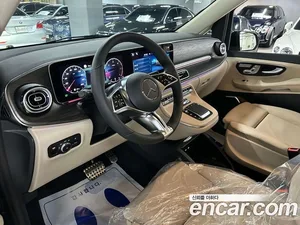 Mercedes-Benz V-Class, 2025 — миниатюра 5