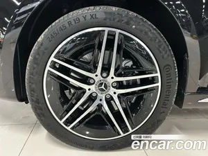 Mercedes-Benz V-Class, 2025 — миниатюра 18
