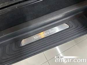Mercedes-Benz V-Class, 2025 — миниатюра 20