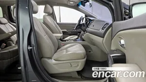 Kia Carnival, 2016 — миниатюра 10