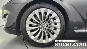 Genesis EQ900, 2017 — миниатюра 5