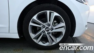 Hyundai Avante, 2018 — миниатюра 5