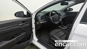 Hyundai Avante, 2018 — миниатюра 10