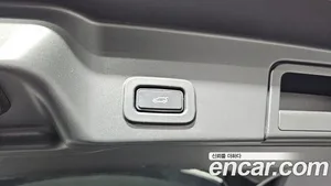 Land Rover Range Rover Evoque, 2022 — миниатюра 20