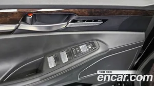 Genesis G90, 2019 — миниатюра 14