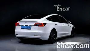 Tesla Model 3, 2021 — миниатюра 2