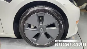 Tesla Model 3, 2021 — миниатюра 5