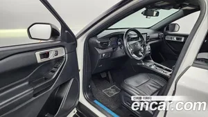 Ford Explorer, 2020 — миниатюра 10