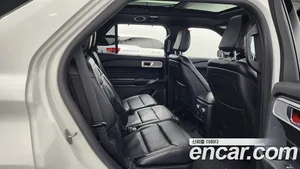 Ford Explorer, 2020 — миниатюра 12