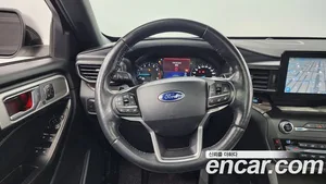 Ford Explorer, 2020 — миниатюра 13