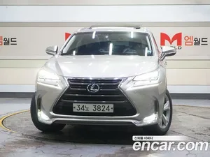 Lexus NX, 2017 — миниатюра 1