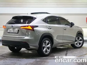 Lexus NX, 2017 — миниатюра 4