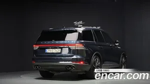 Lincoln Aviator, 2023 — миниатюра 2