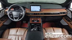 Lincoln Aviator, 2023 — миниатюра 7
