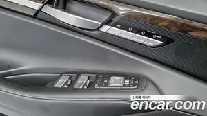 Genesis G90, 2019 — миниатюра 11