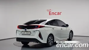Toyota Prius, 2017 — миниатюра 2