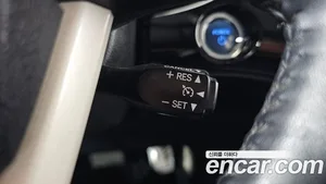 Toyota Prius, 2017 — миниатюра 9