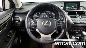Lexus NX, 2016 — миниатюра 13